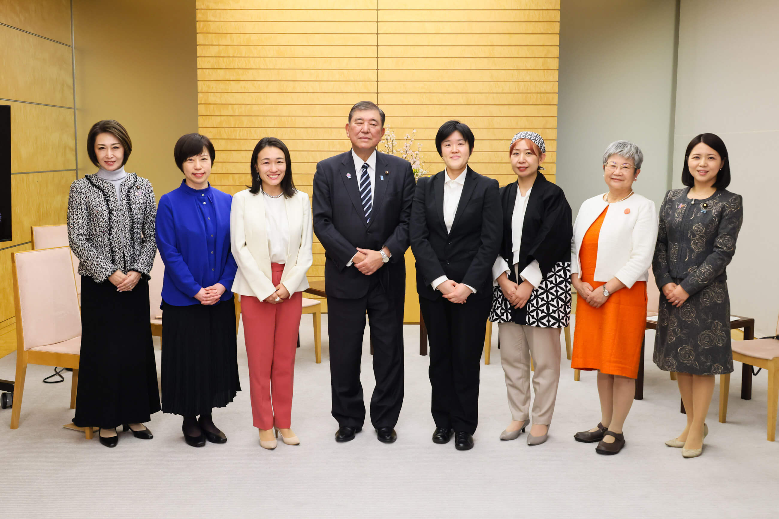 女性起業家を代表して石破前首相を表敬訪問